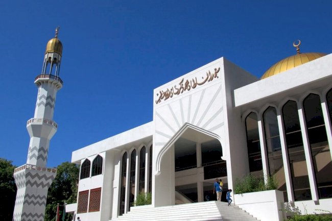 ISLAM DI MALDIVES